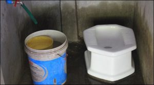 タイ、トイレ、和式